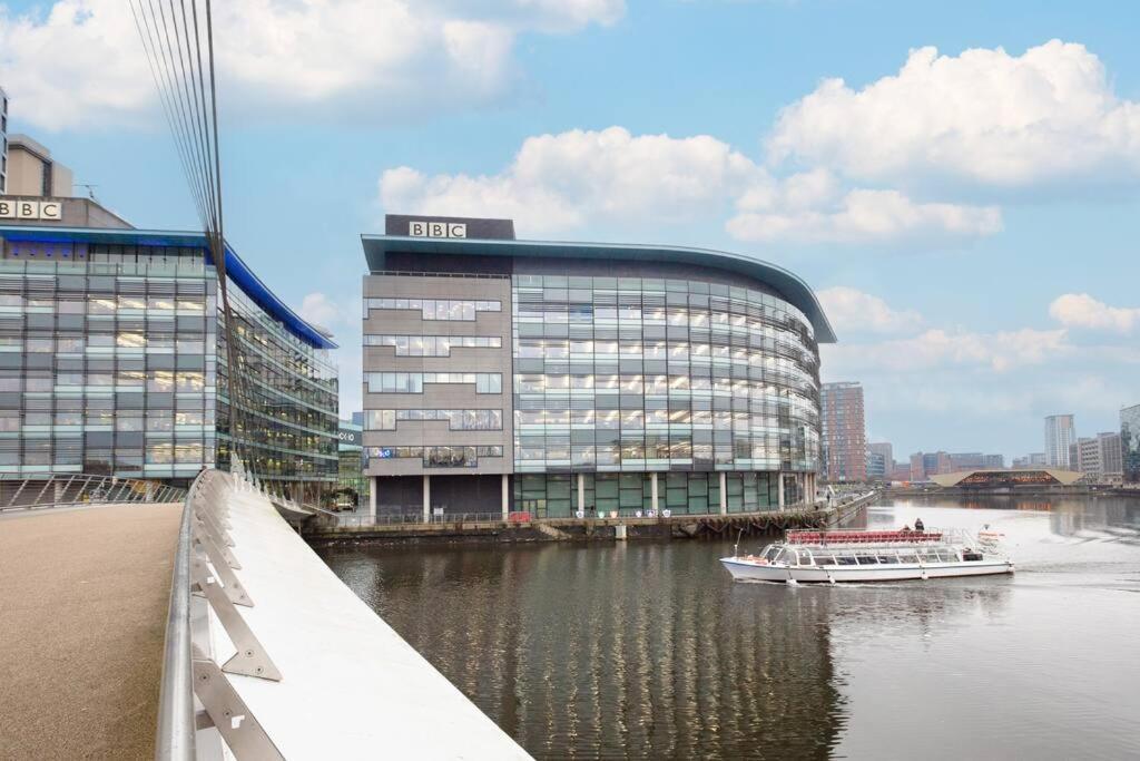 Stylish Mediacity 2Bed, Sleeps 6, Amazing Views Manchester Extérieur photo