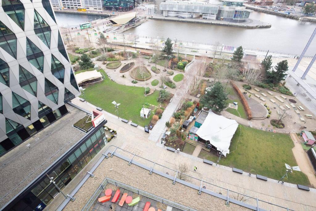 Stylish Mediacity 2Bed, Sleeps 6, Amazing Views Manchester Extérieur photo