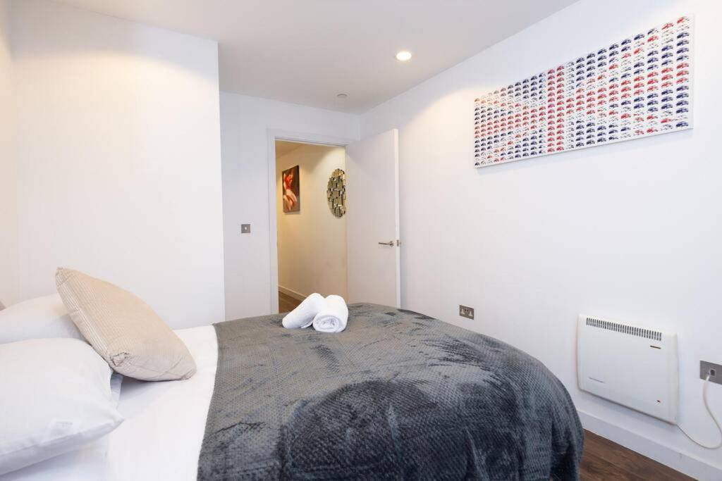 Stylish Mediacity 2Bed, Sleeps 6, Amazing Views Manchester Extérieur photo