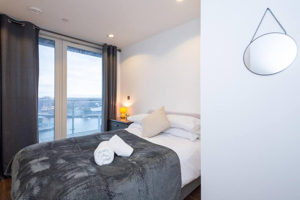 Stylish Mediacity 2Bed, Sleeps 6, Amazing Views Manchester Extérieur photo